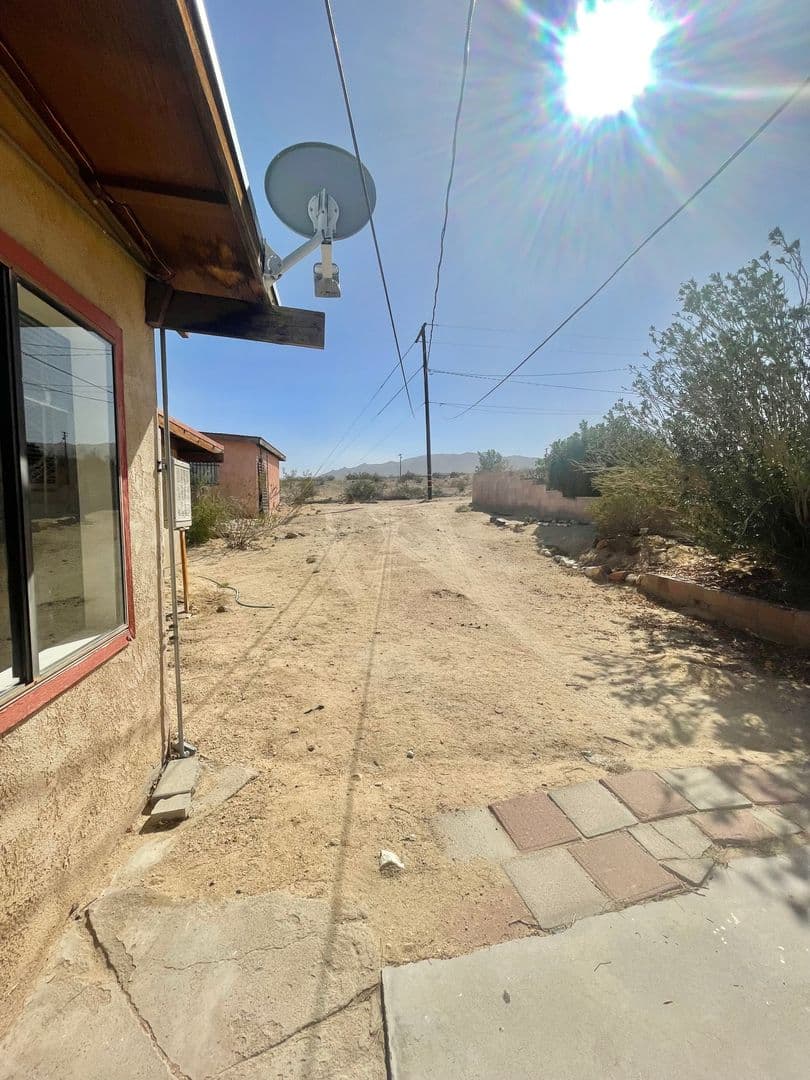 Twentynine Palms Apartment: 73889 Two Mile Rd Apt #C