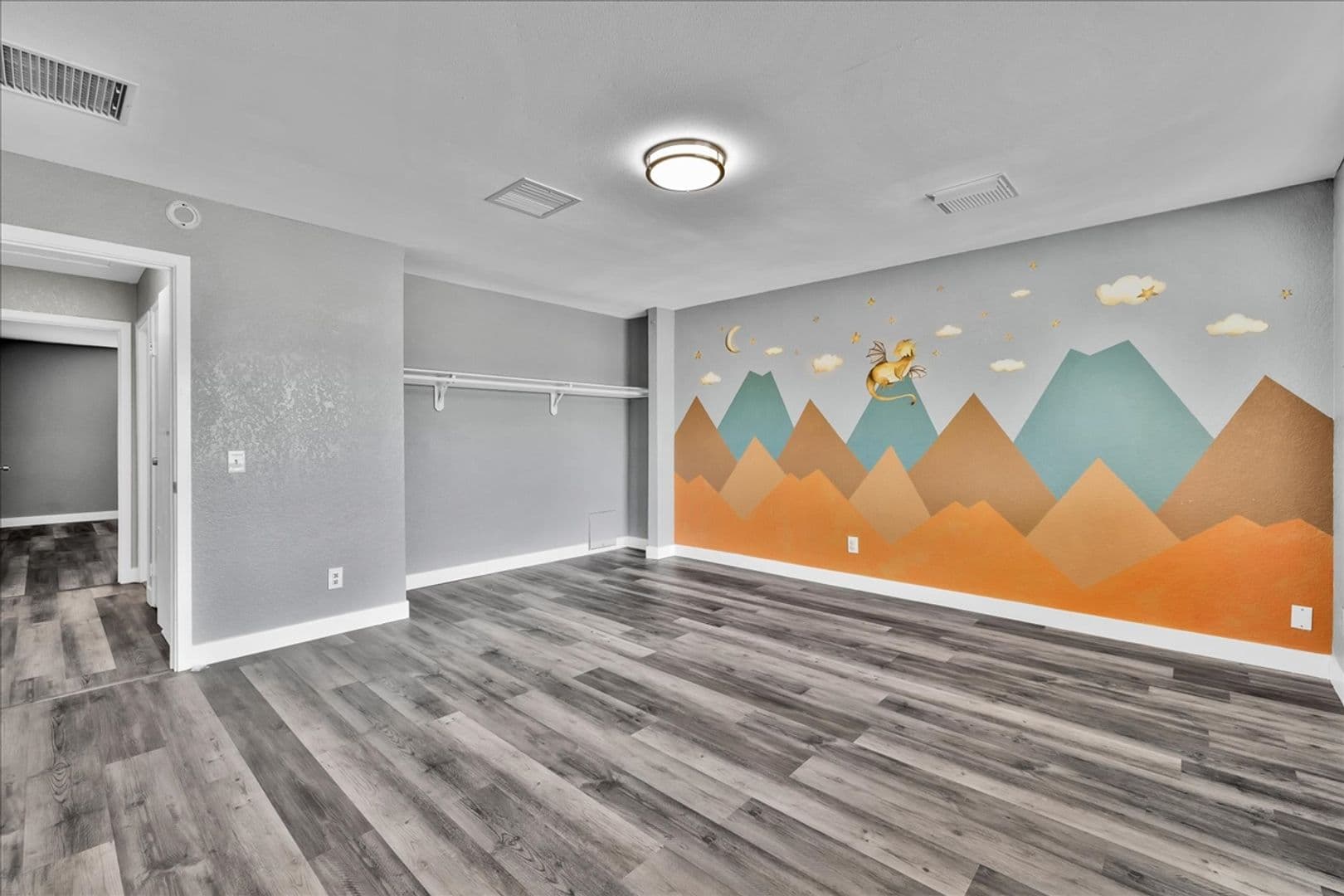 Twentynine Palms House: 6776 Quail Spring Ave
