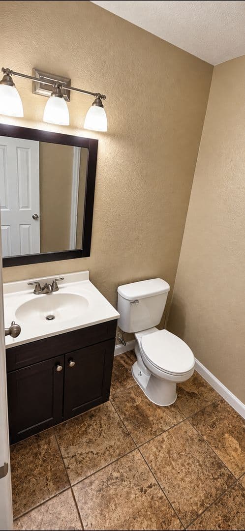 29 Palms House: 74242 Pinon Dr.