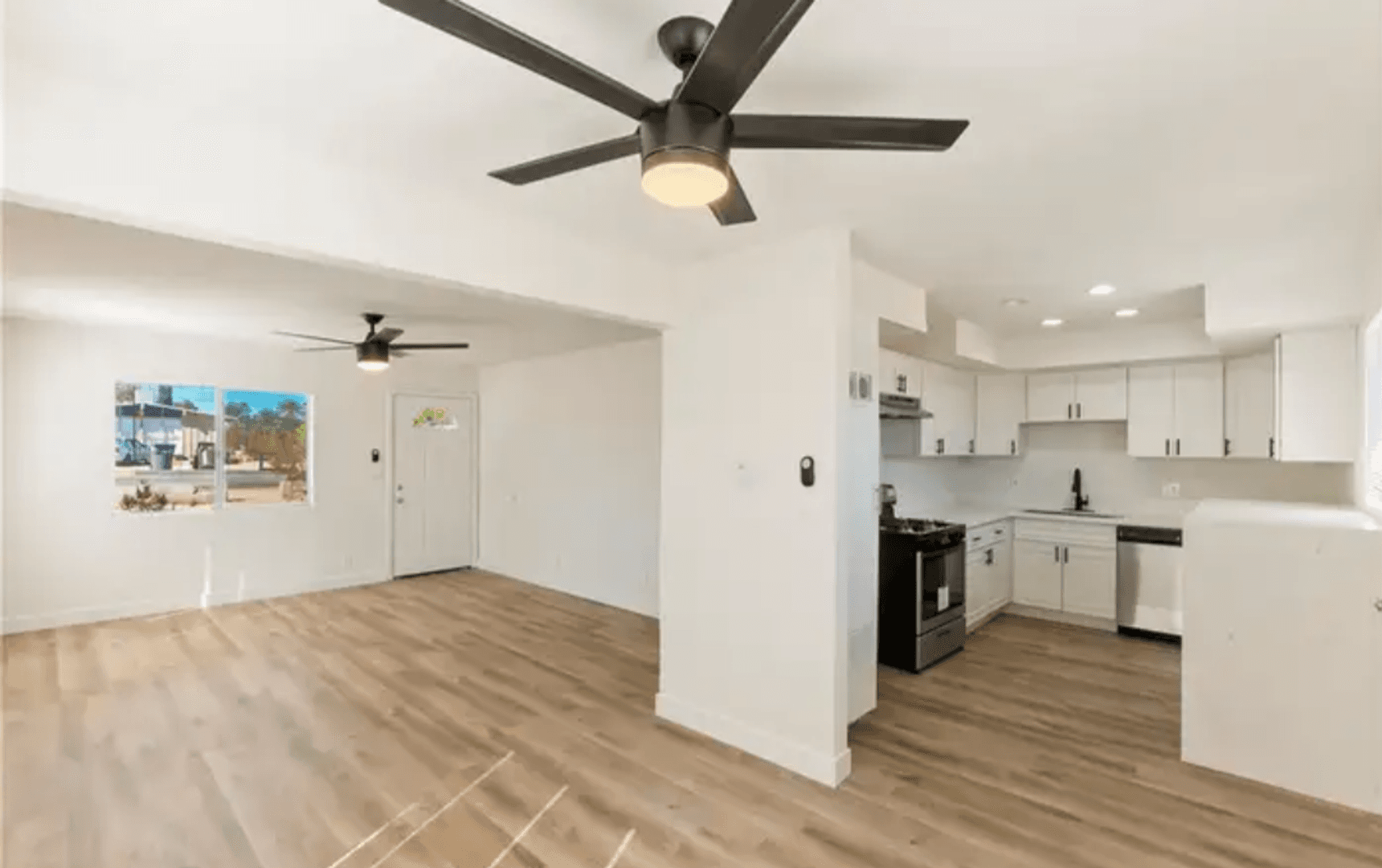 Twentynine Palms House: 5555 Mariposa Ave