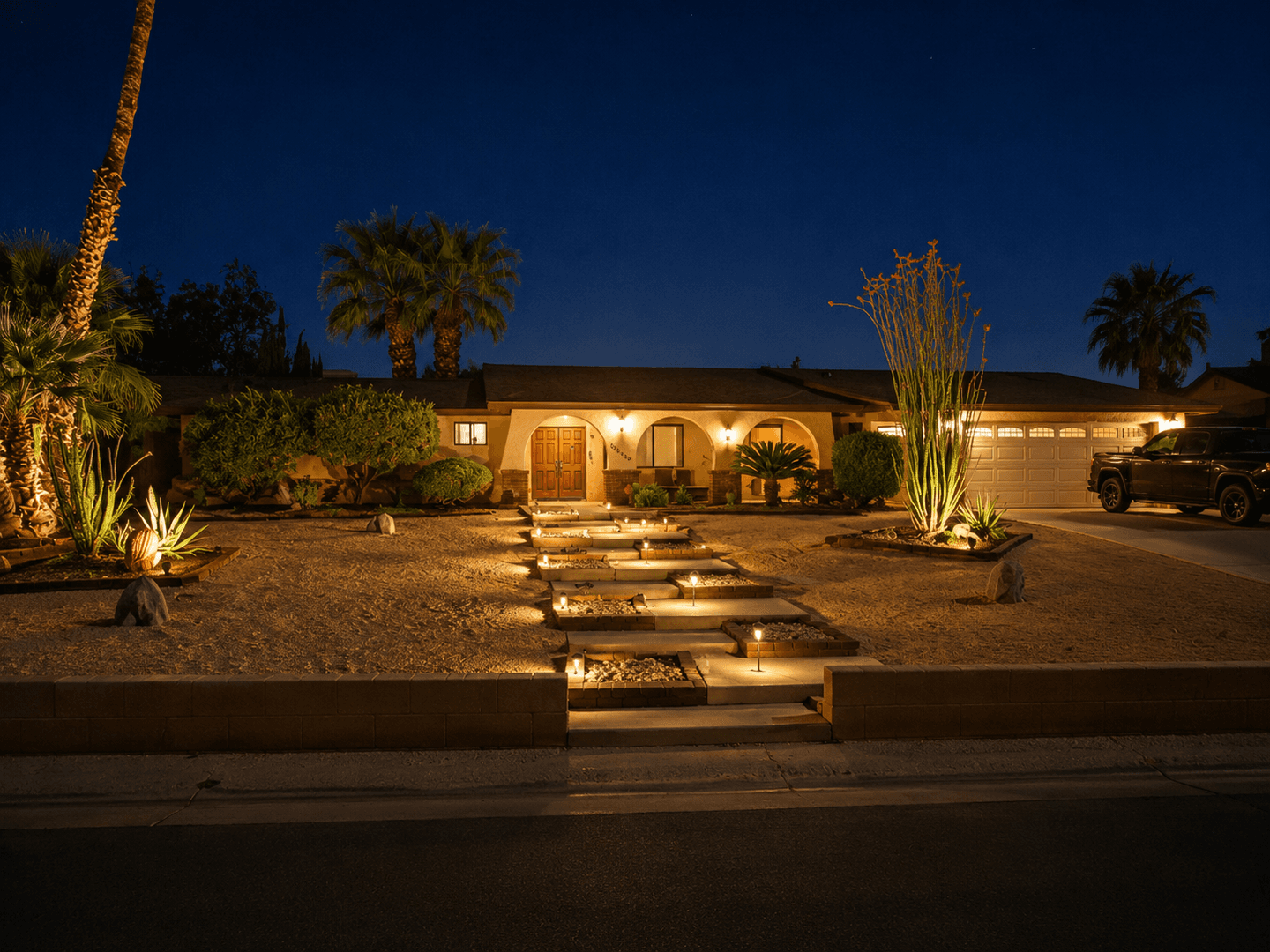 29 Palms House: 73837 Playa Vista