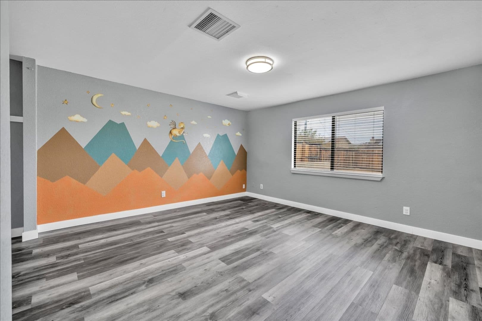 Twentynine Palms House: 6776 Quail Spring Ave