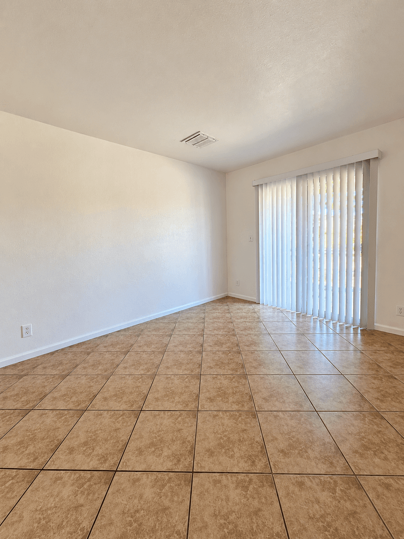 Twentynine Palms Apartment: 73445 Sunnyvale Dr