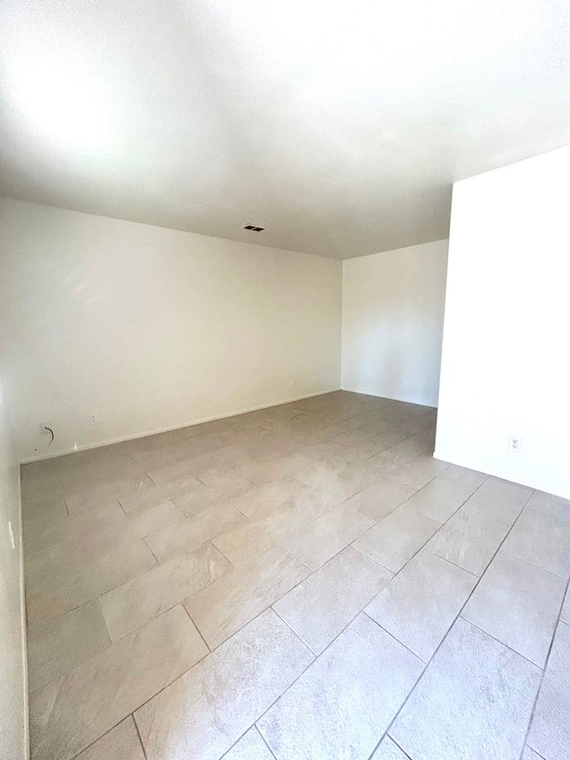 Twentynine Palms Apartment: 73871 South Slope Dr