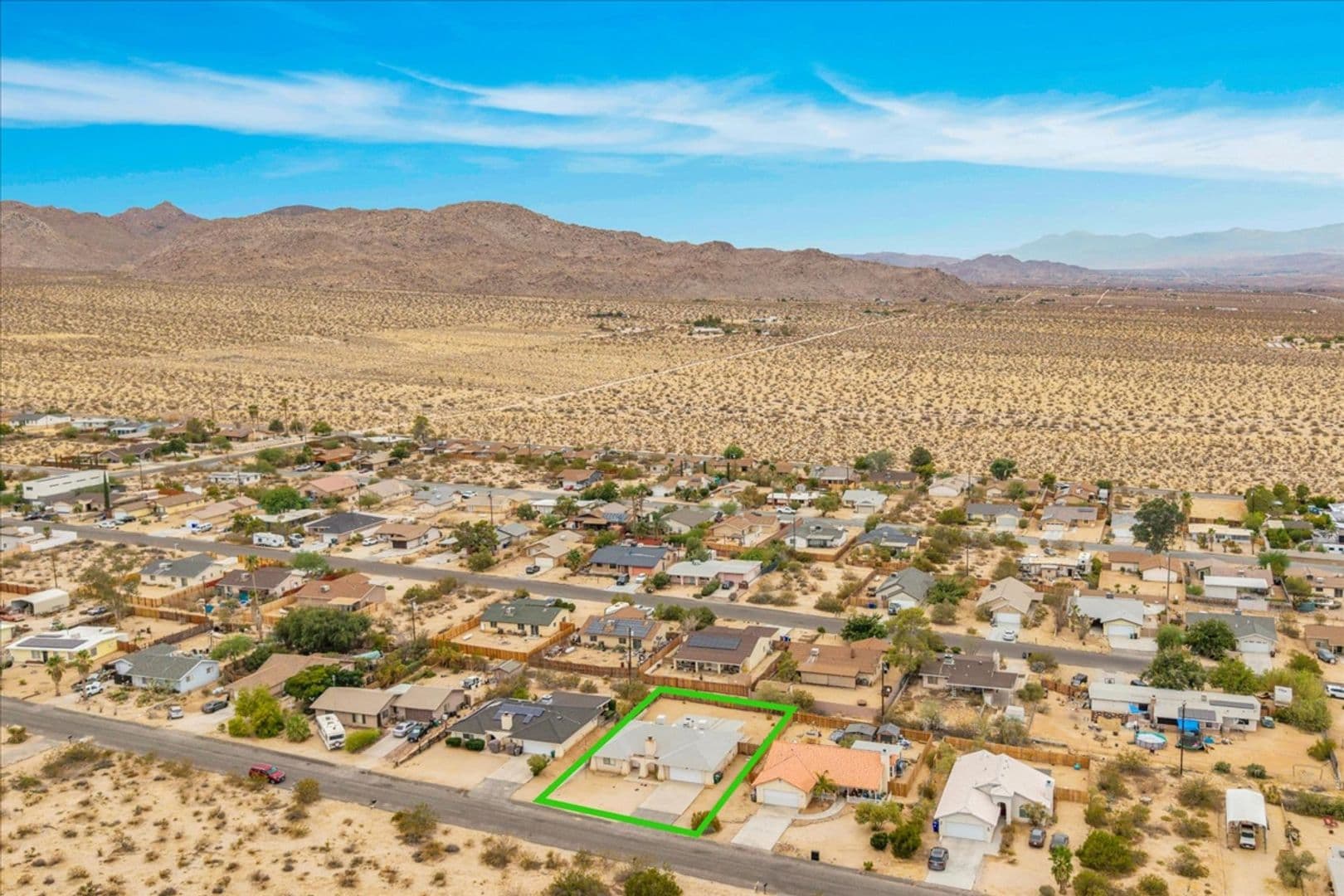 Twentynine Palms House: 6776 Quail Spring Ave
