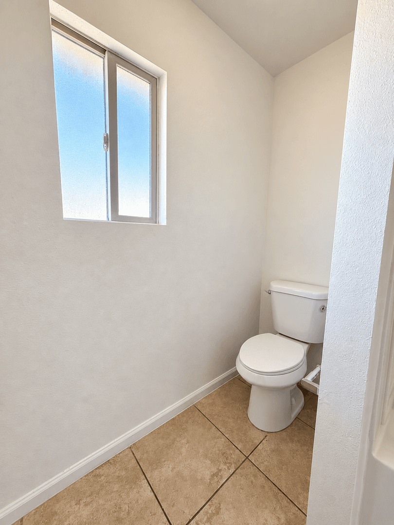 Twentynine Palms Apartment: 73445 Sunnyvale Dr