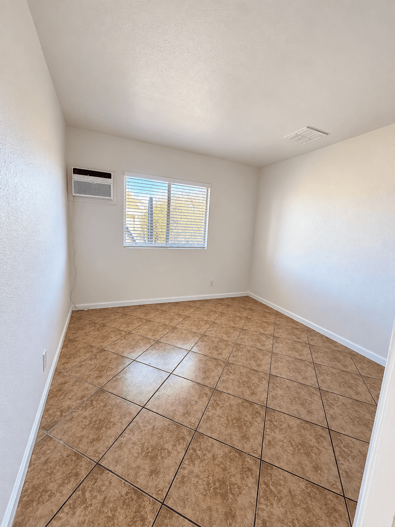 Twentynine Palms Apartment: 73445 Sunnyvale Dr