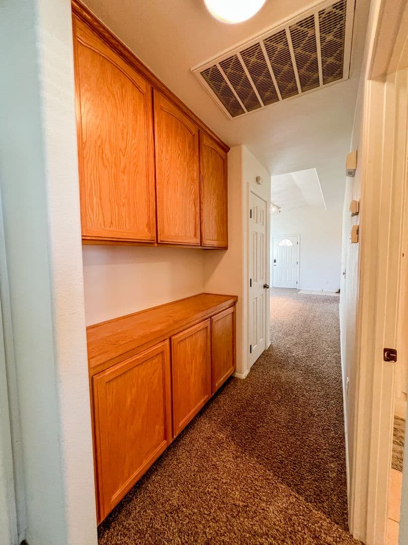 Twentynine Palms House: 6829 Quail Spring Avenue