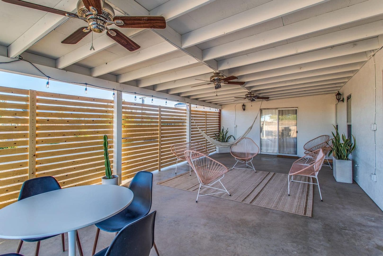 Twentynine Palms House: 75051 Saddlehorn Road