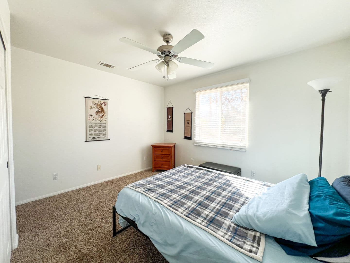 Twentynine Palms House: 6829 Quail Spring Avenue
