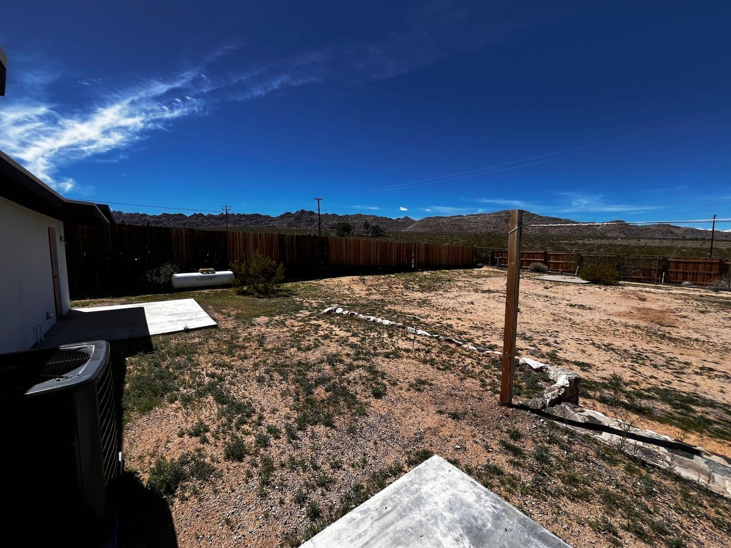 Twentynine Palms House: 7042 Ivanpah Avenue