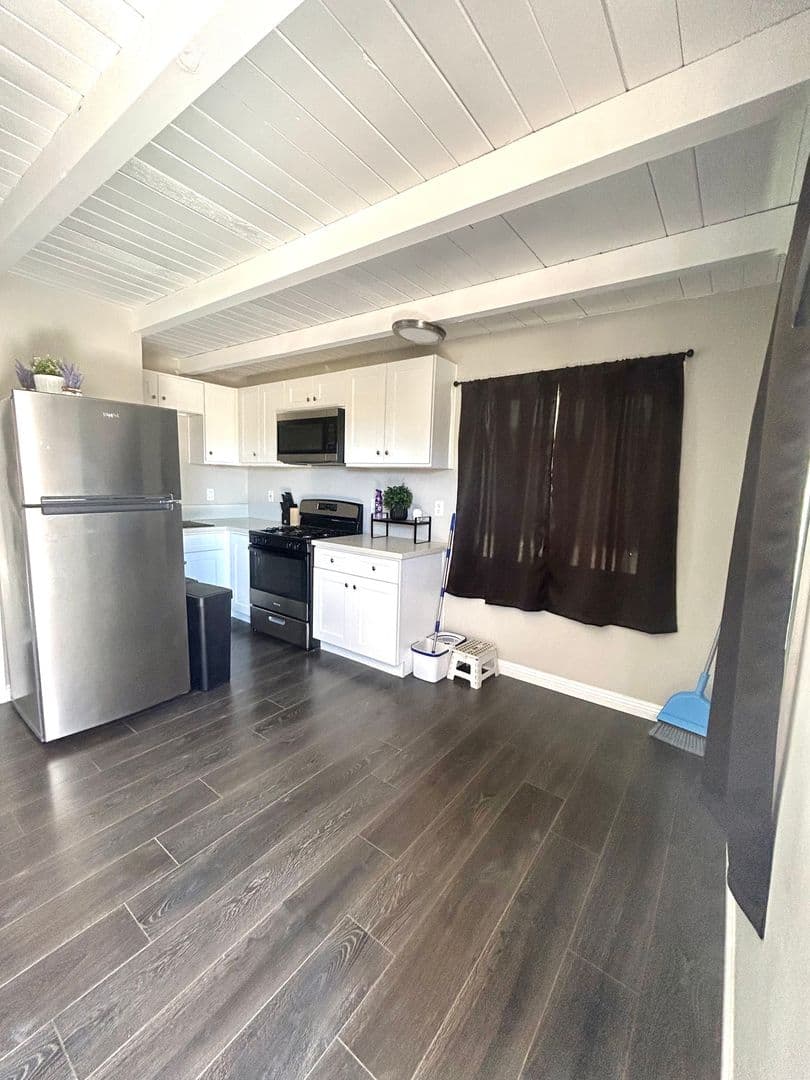Twentynine Palms House: 6558 Juniper Ave.