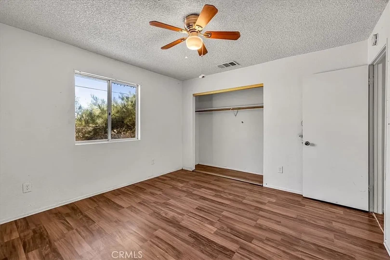 29 Palms House: 6211 Daisy Ave.