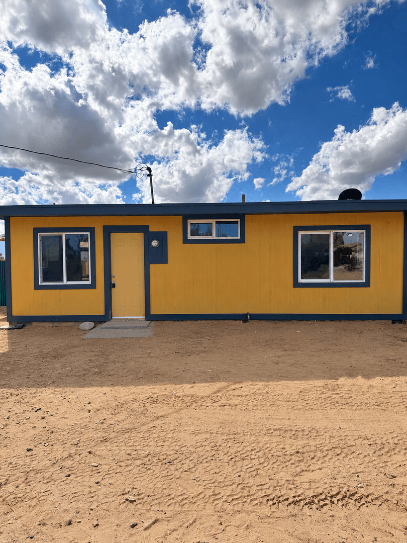 Twentynine Palms House: 68581 Valle Vista