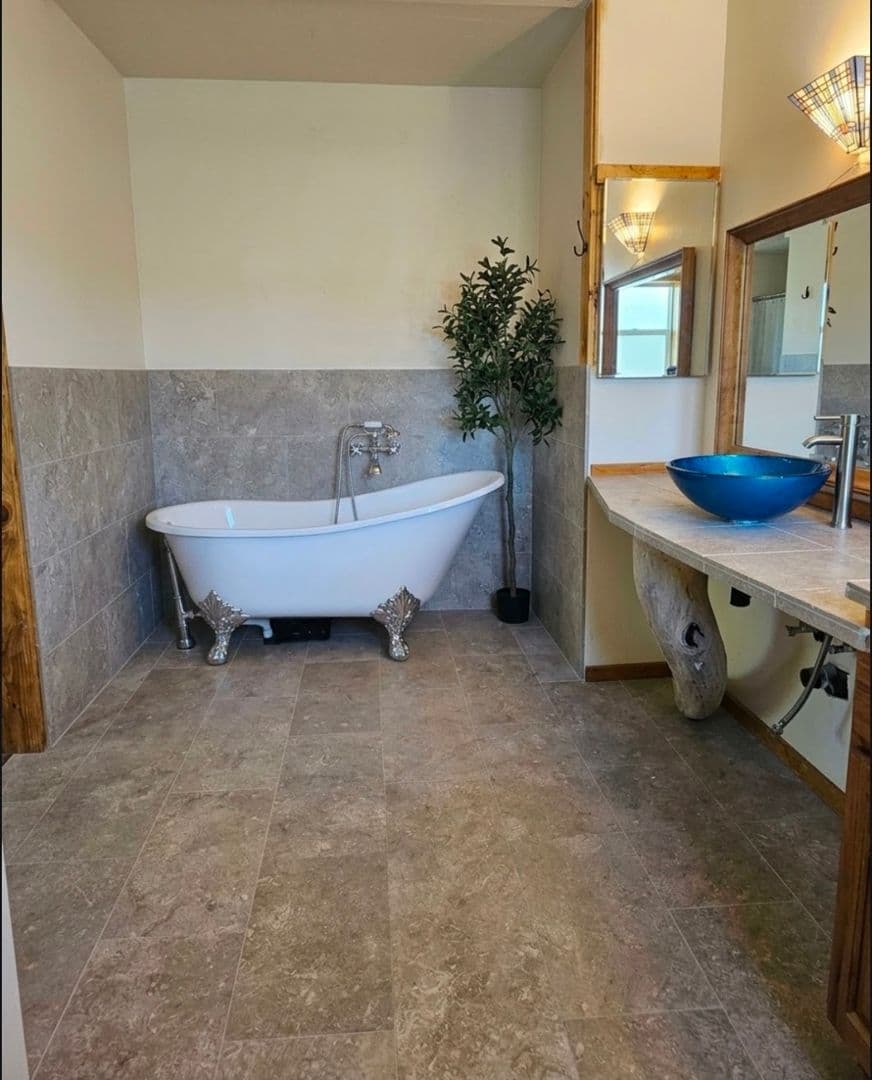 Morongo Valley House: 50521 Skyview Ln