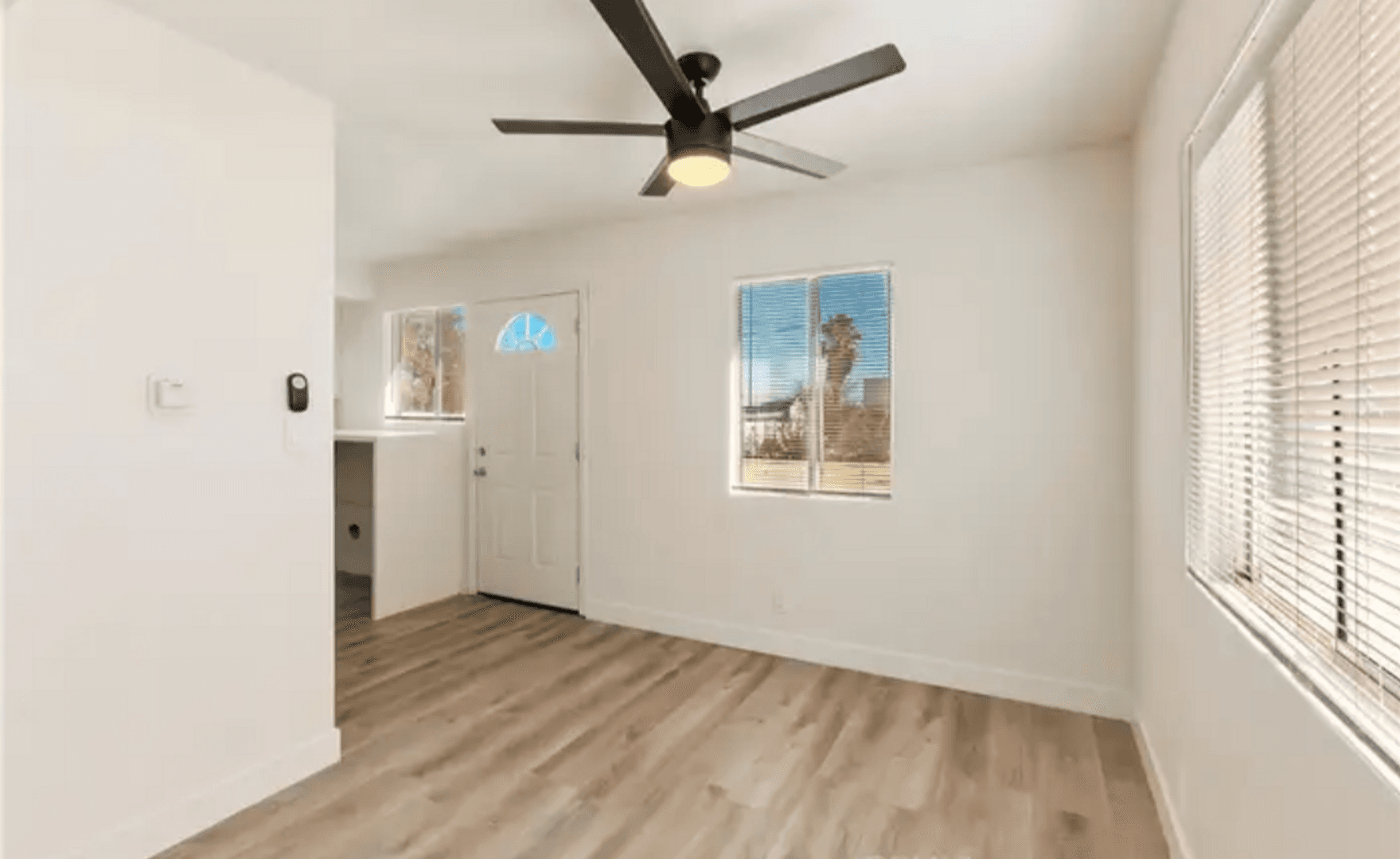Twentynine Palms House: 5555 Mariposa Ave