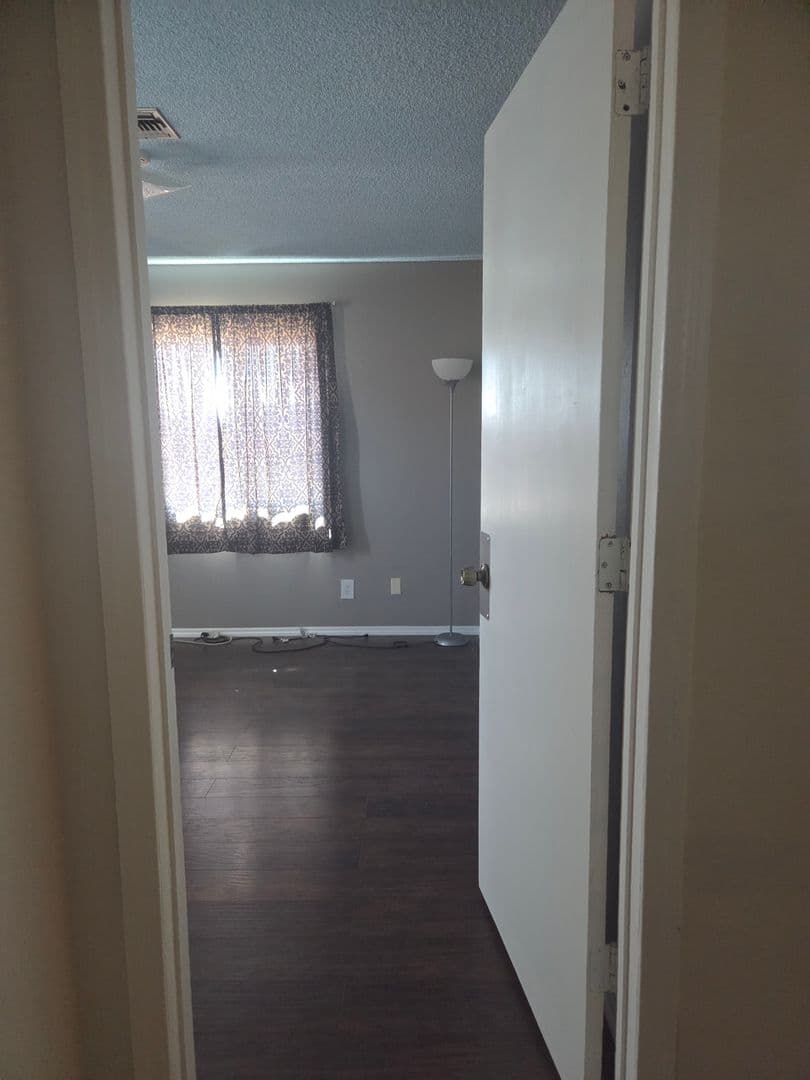 Twentynine Palms House: 72565 Granite Ave