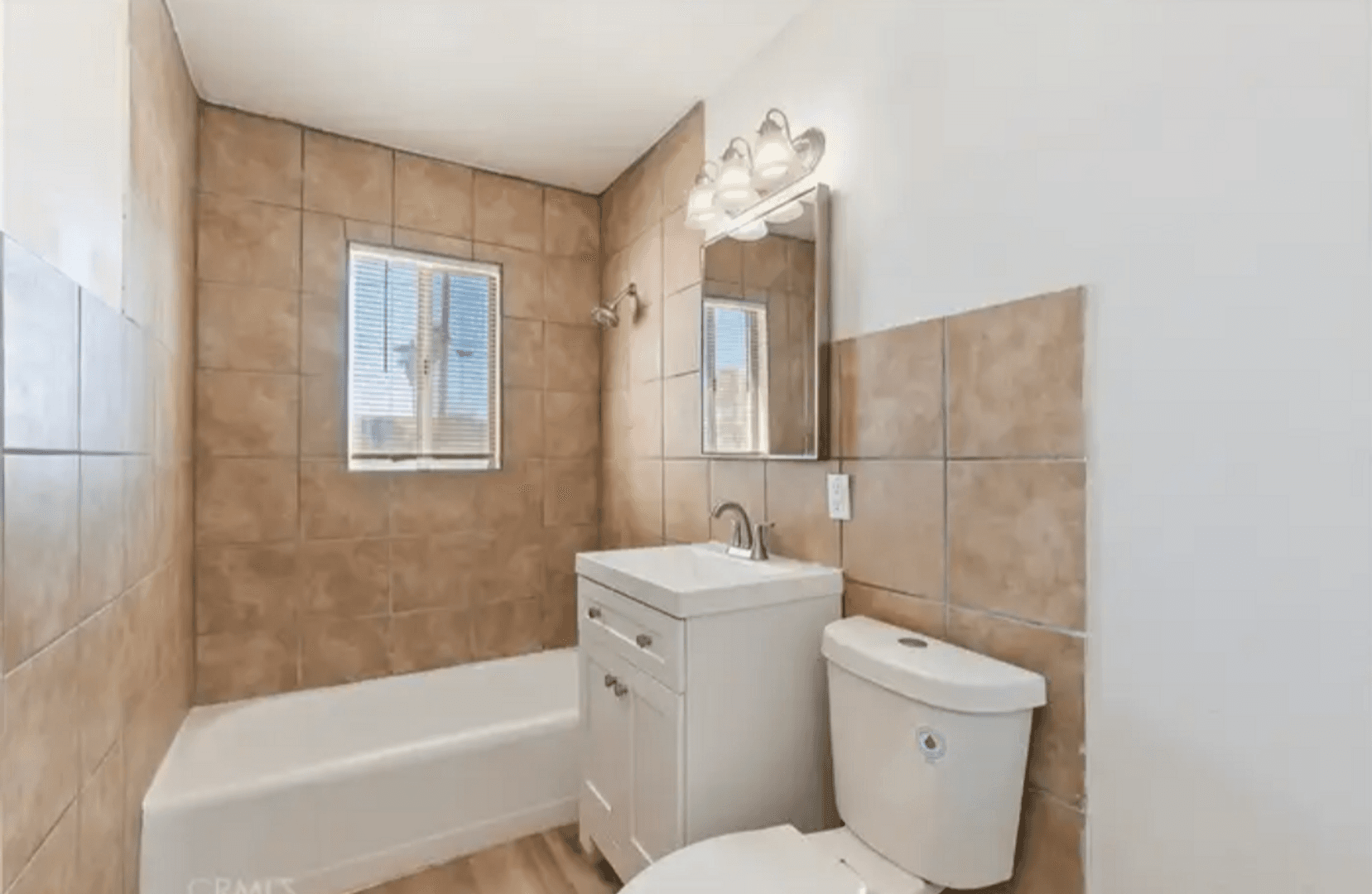 Twentynine Palms House: 5555 Mariposa Ave