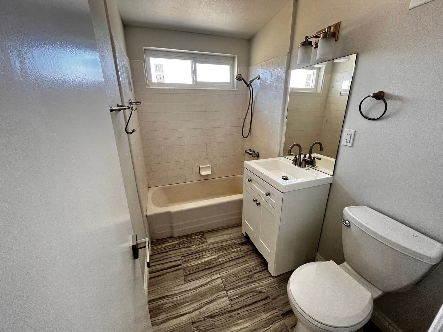 Twentynine Palms House: 7042 Ivanpah Avenue