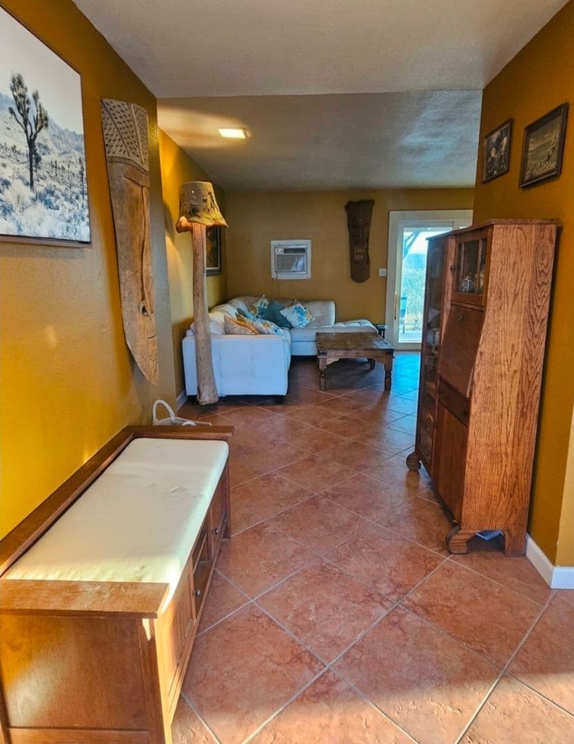 Morongo Valley House: 50521 Skyview Ln