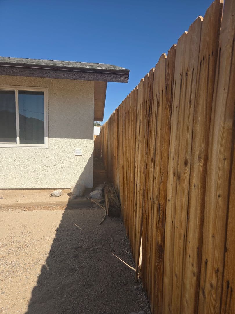 Twentynine Palms House: 72565 Granite Ave