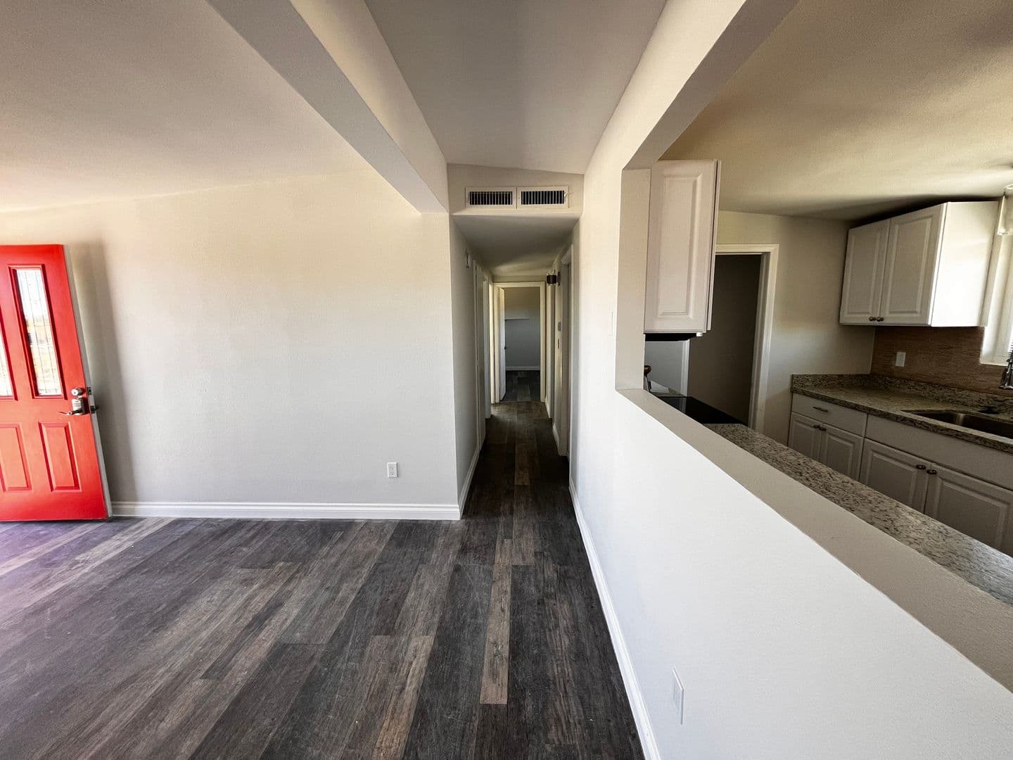 Twentynine Palms House: 7042 Ivanpah Avenue