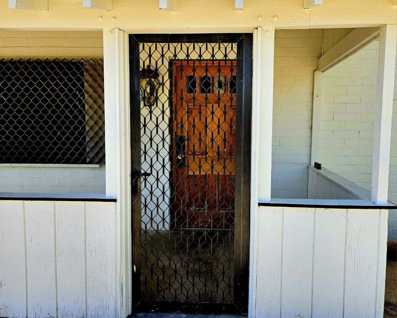 Twentynine Palms Apartment: 73675 Sunnyvale Dr.