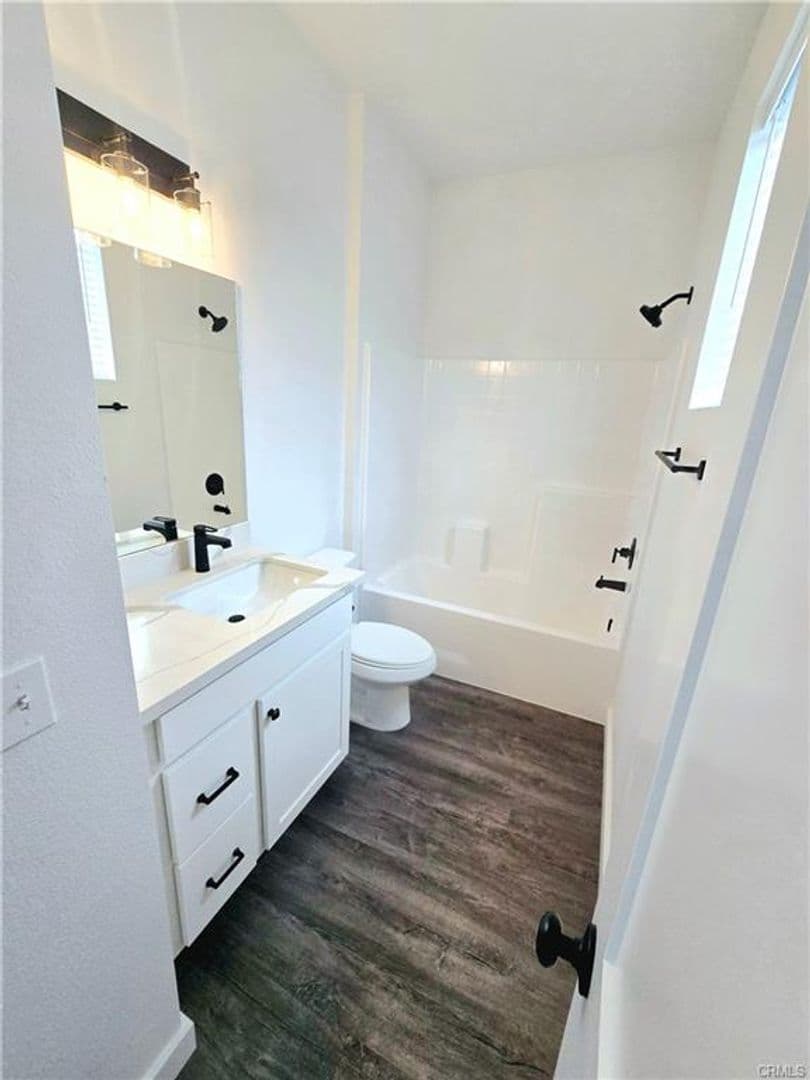 Twentynine Palms Apartment: 5967 Bagley Ave