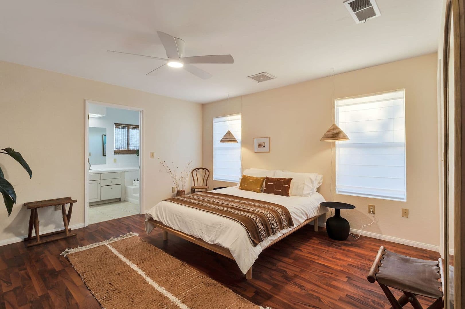 Twentynine Palms House: 75051 Saddlehorn Road