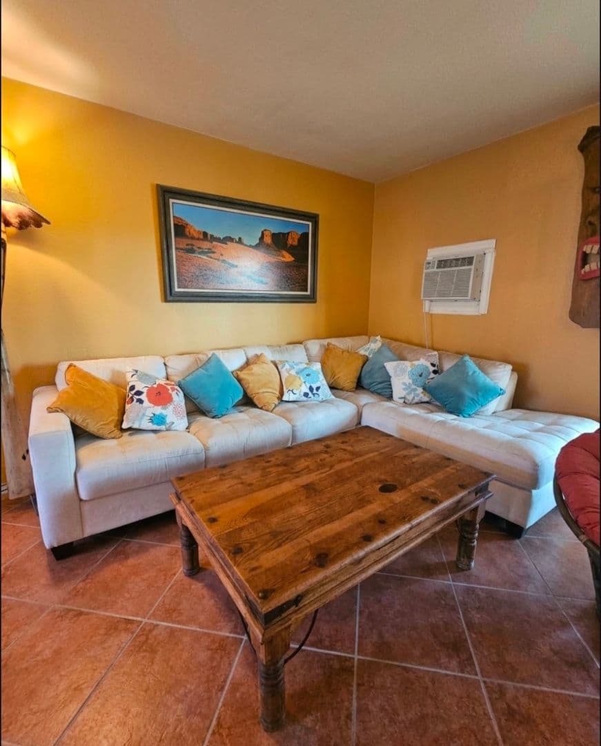 Morongo Valley House: 50521 Skyview Ln