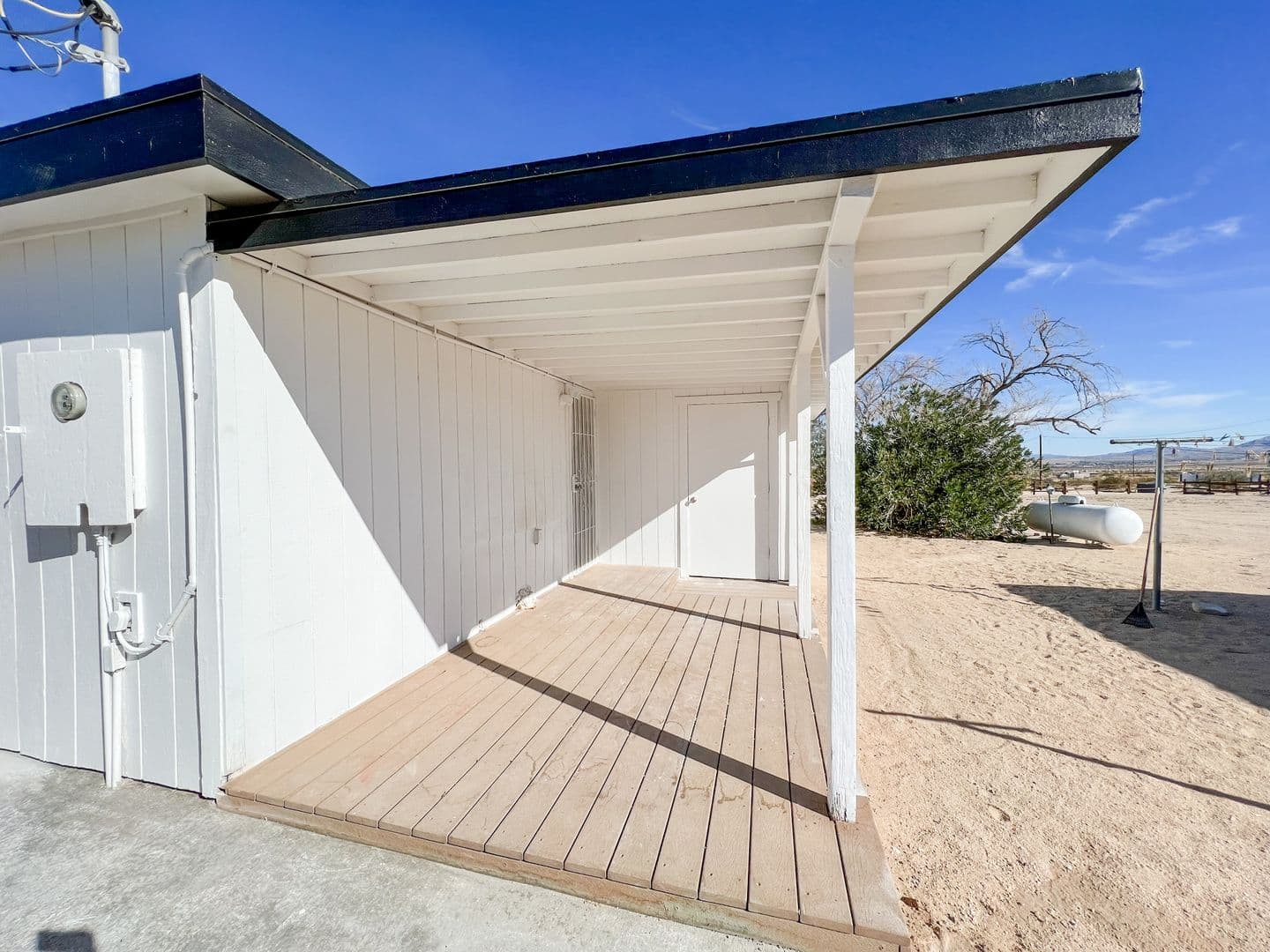 Twentynine Palms House: 70995 Indian Trail