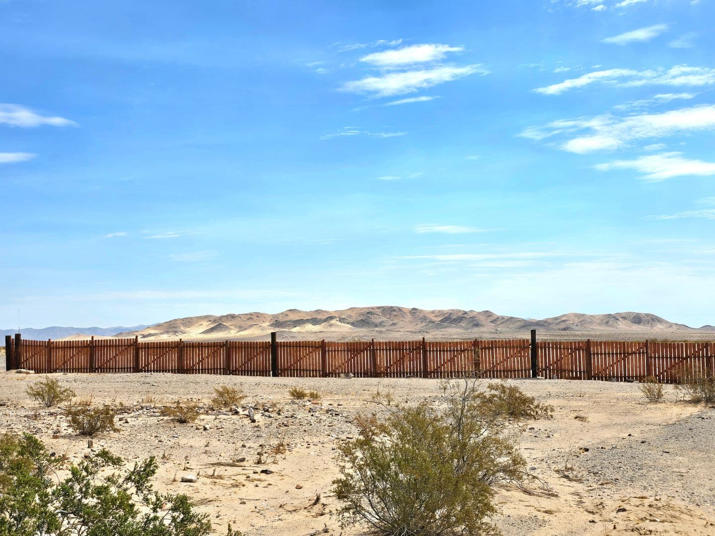 Twentynine Palms House: 2300 Bullion Mtn Rd.    (0528)