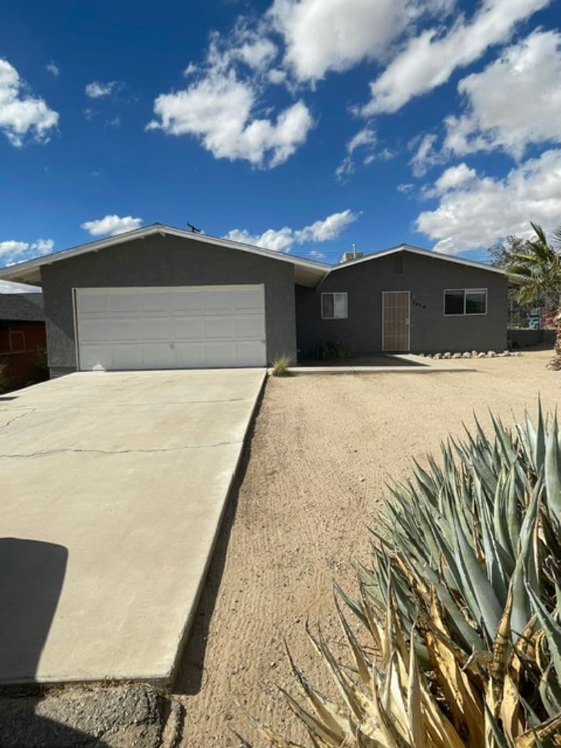 29 Palms House: 5960 Cahuilla