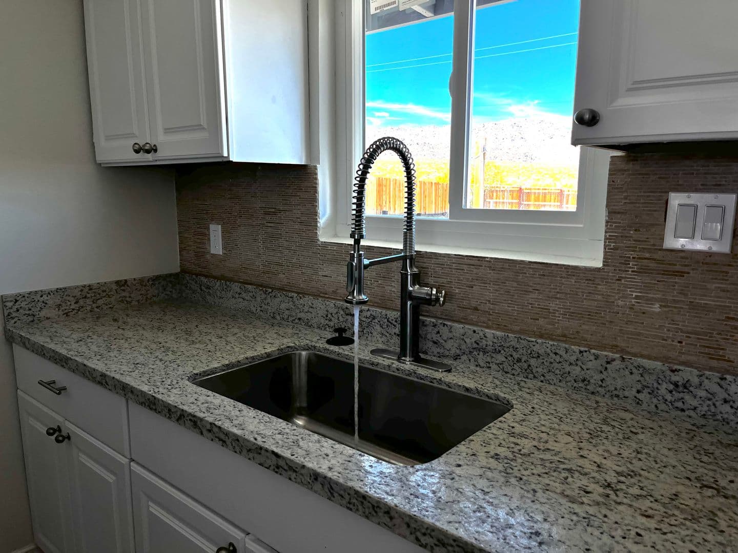 Twentynine Palms House: 7042 Ivanpah Avenue