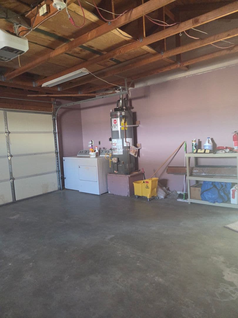 Twentynine Palms House: 72565 Granite Ave