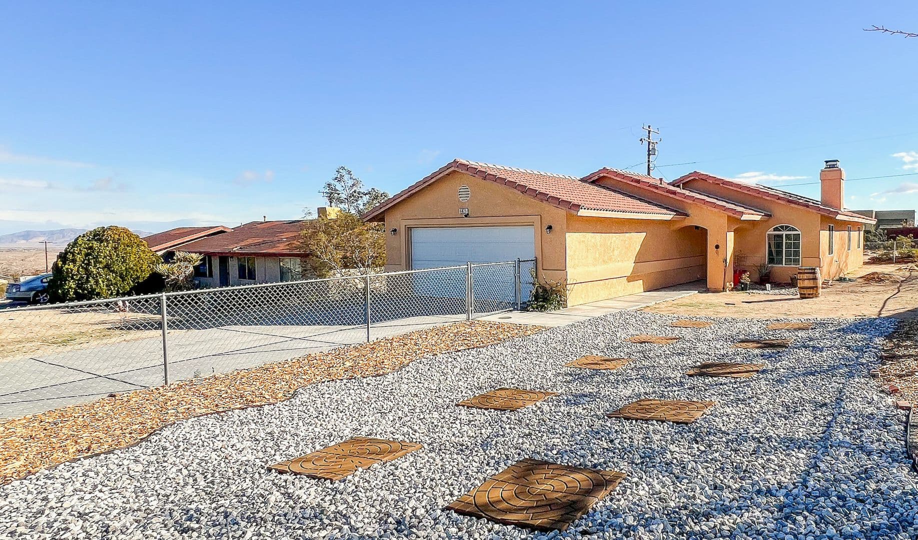 Twentynine Palms House: 6829 Quail Spring Avenue