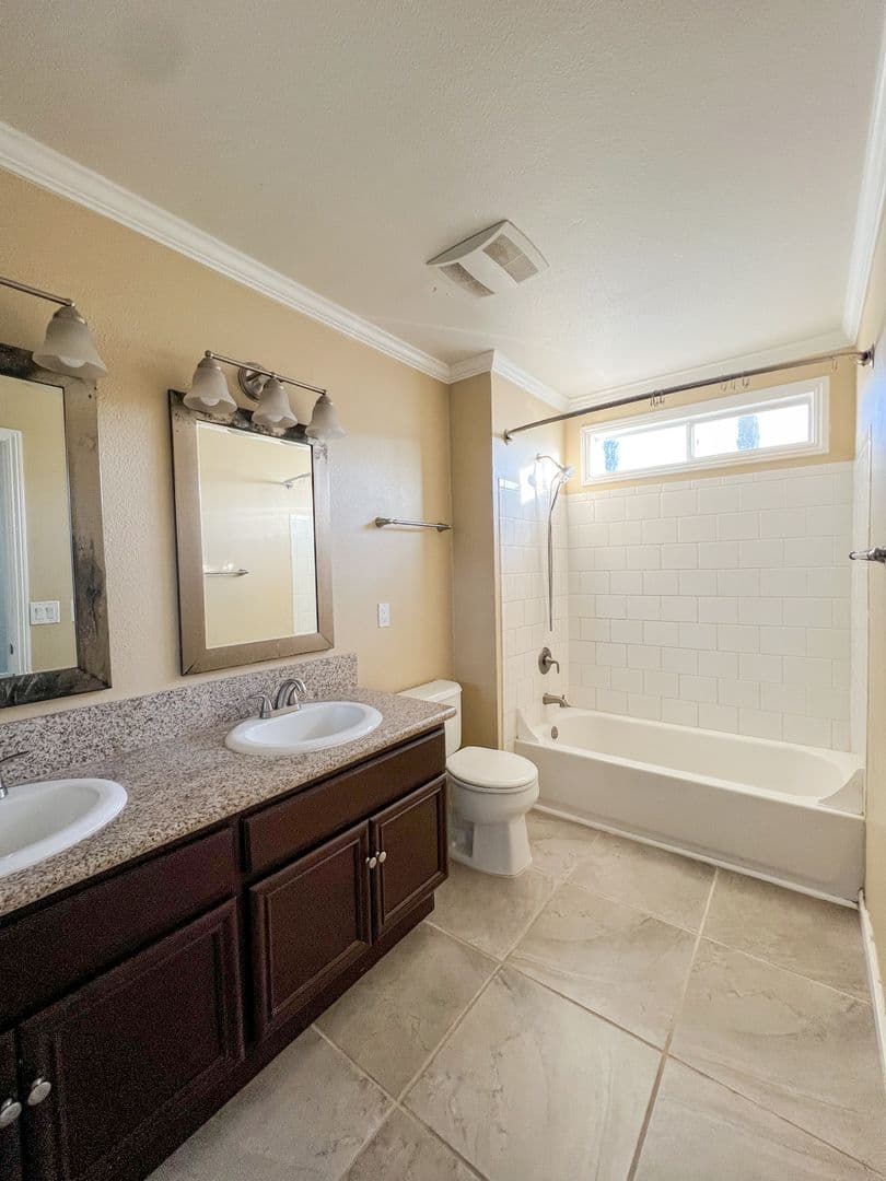 Twentynine Palms House: 71597 Sun Valley Drive