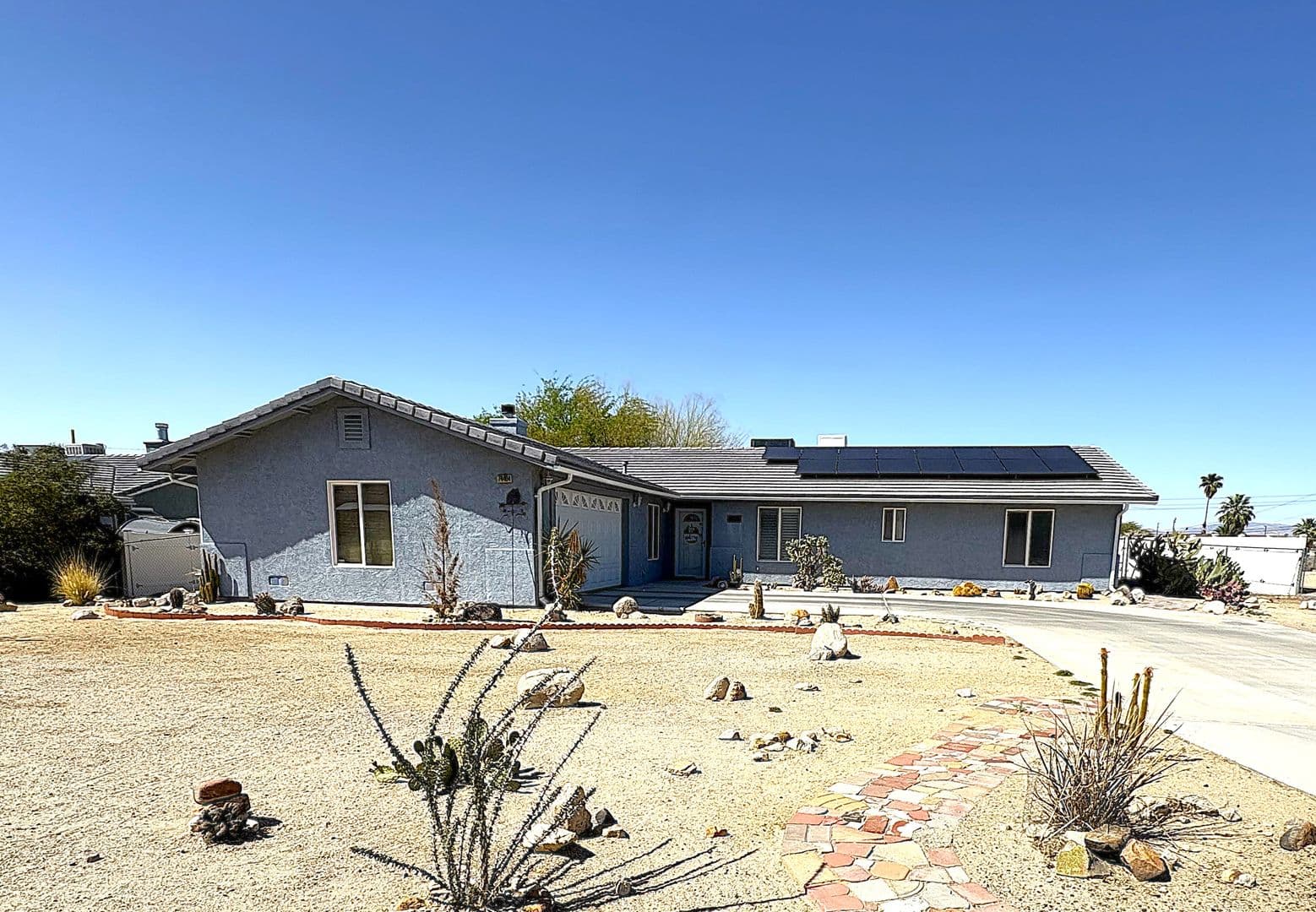 Twentynine Palms House: 74404 Pinon Dr