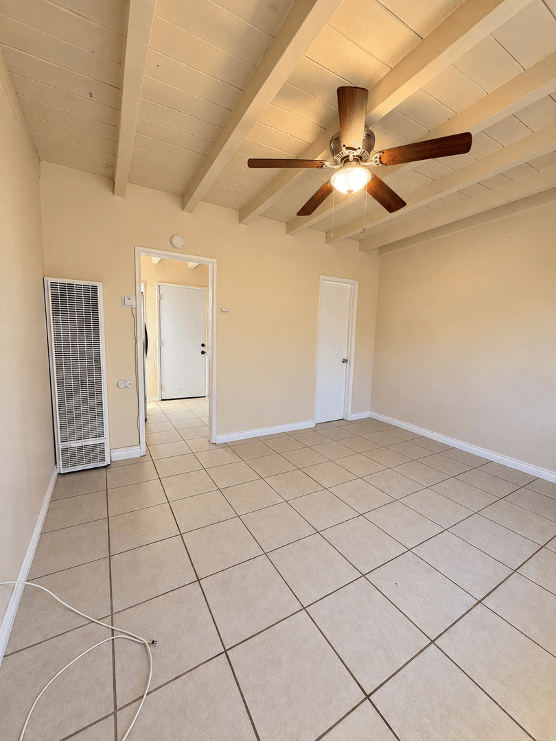 Twentynine Palms Apartment: 6637 Yucca Ave