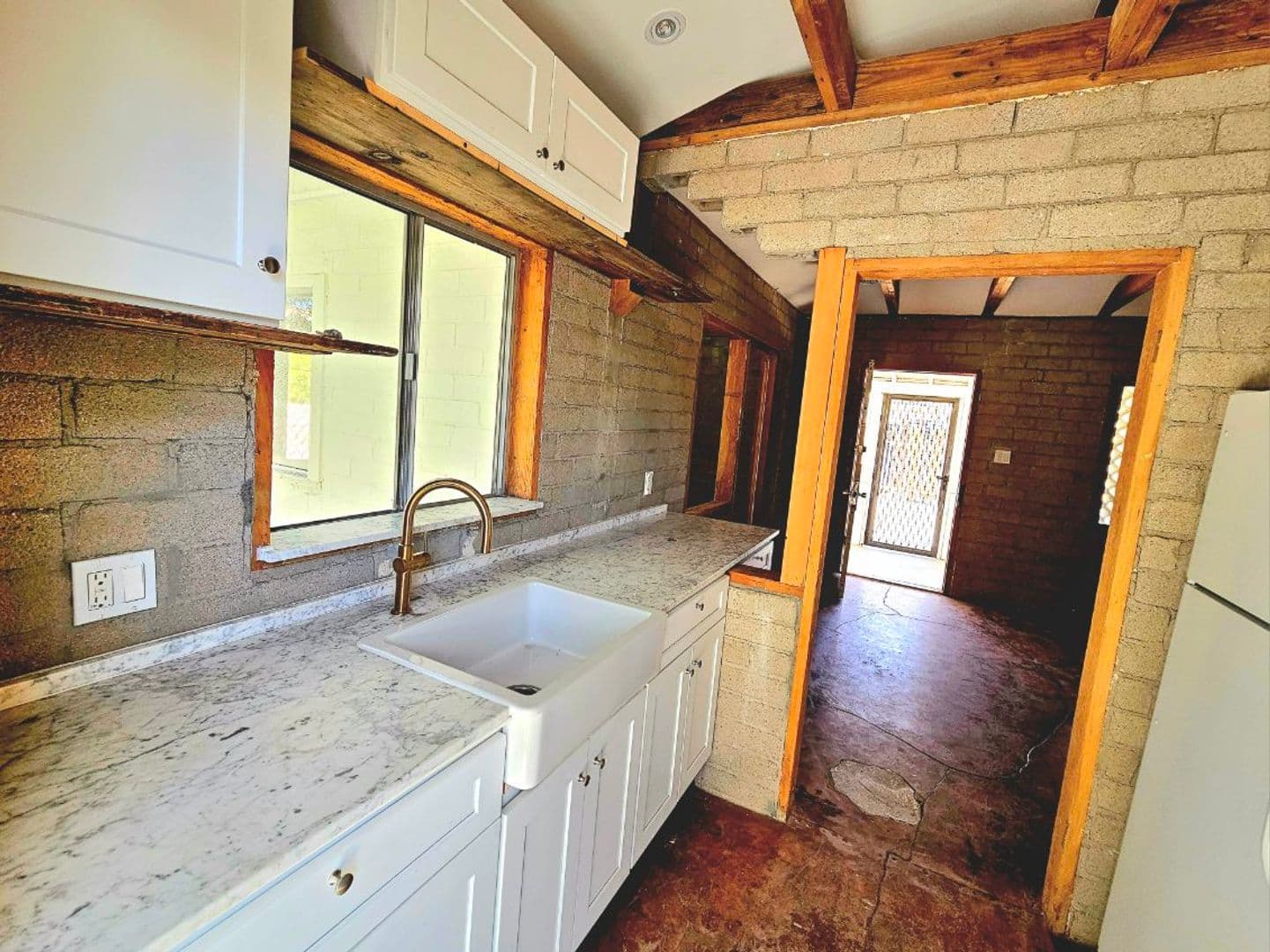 Twentynine Palms Apartment: 73675 Sunnyvale Dr.