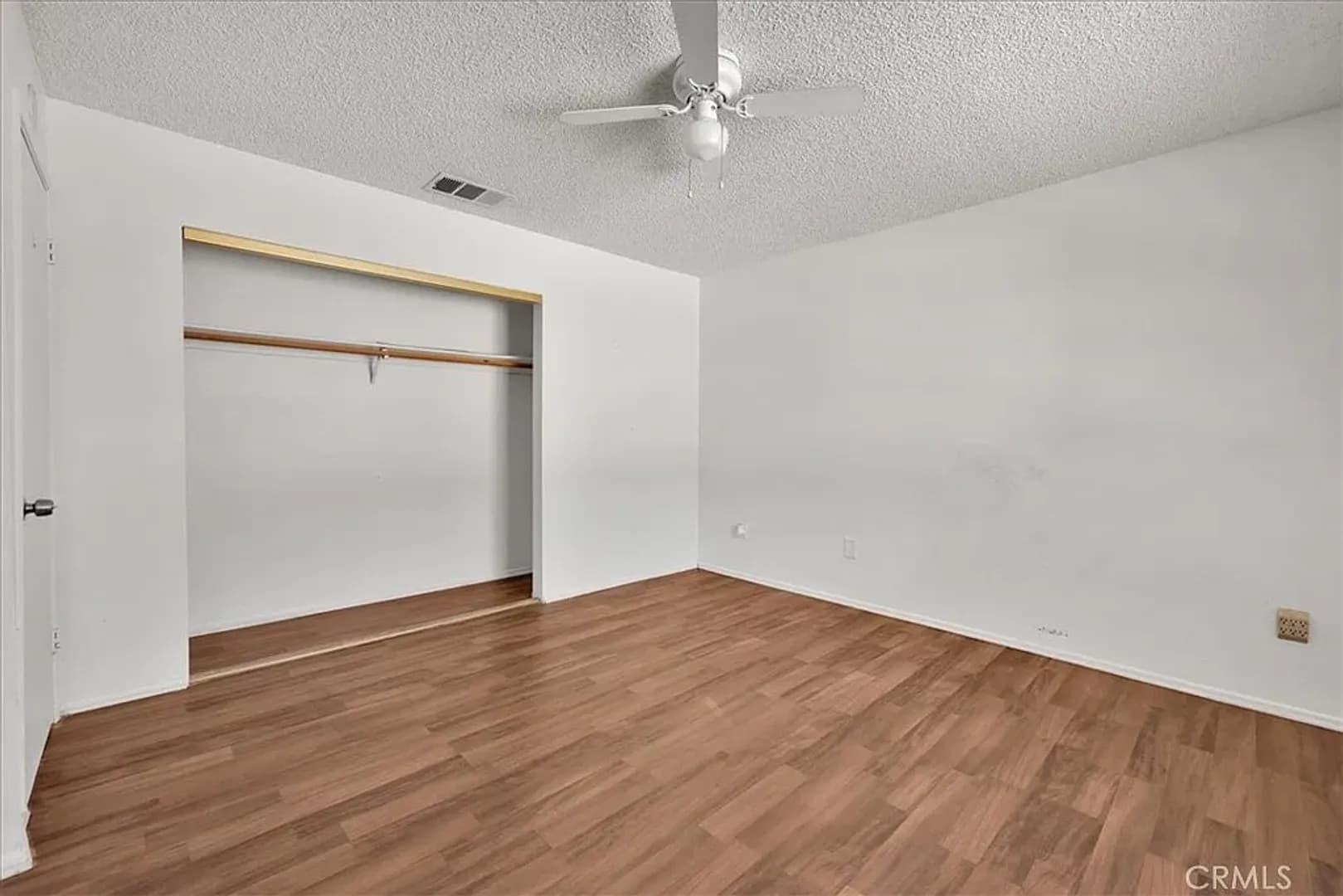 29 Palms House: 6211 Daisy Ave.