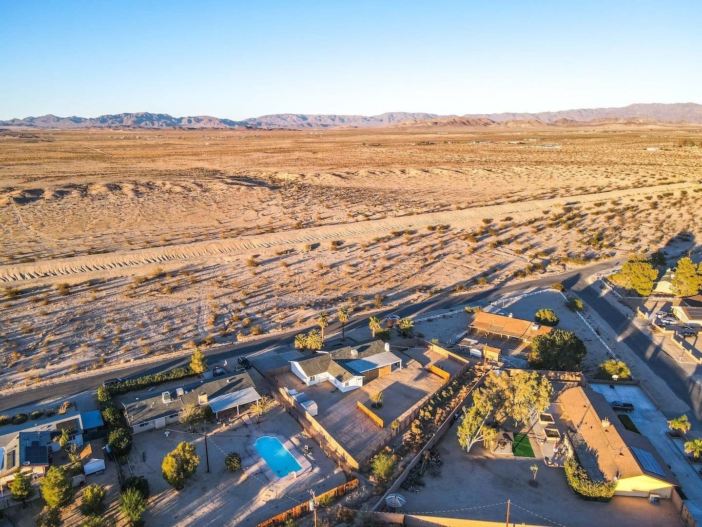 Twentynine Palms House: 75051 Saddlehorn Road