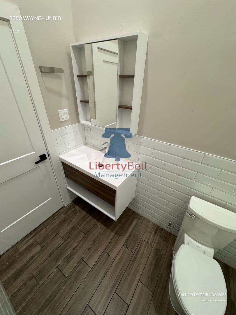 Philadelphia Apartment: 5250 Wayne Avenue