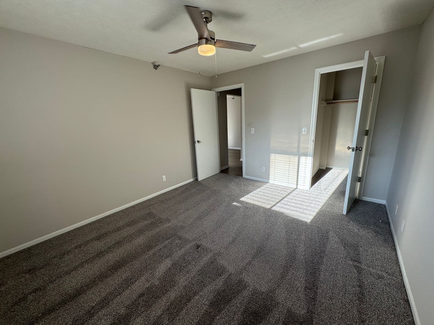 Omaha Apartment: 6601  S 108th Ct