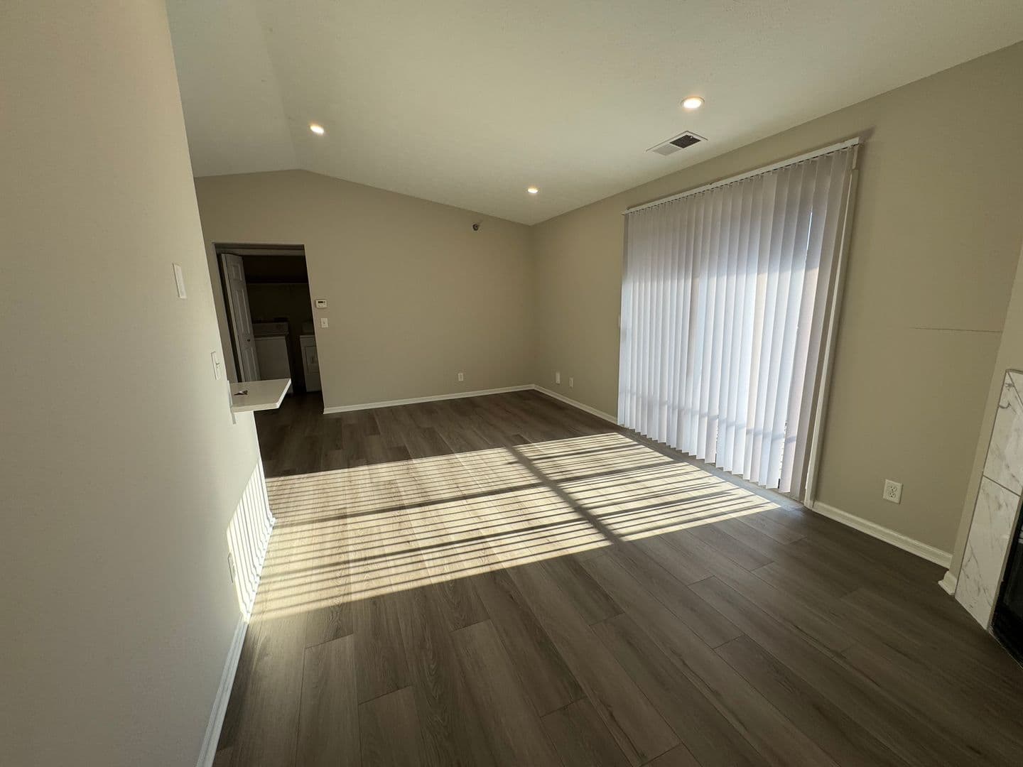 Omaha Apartment: 6601  S 108th Ct