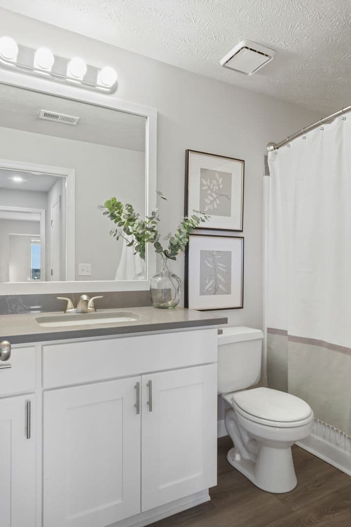 Omaha Apartment: 6601  S 108th Ct