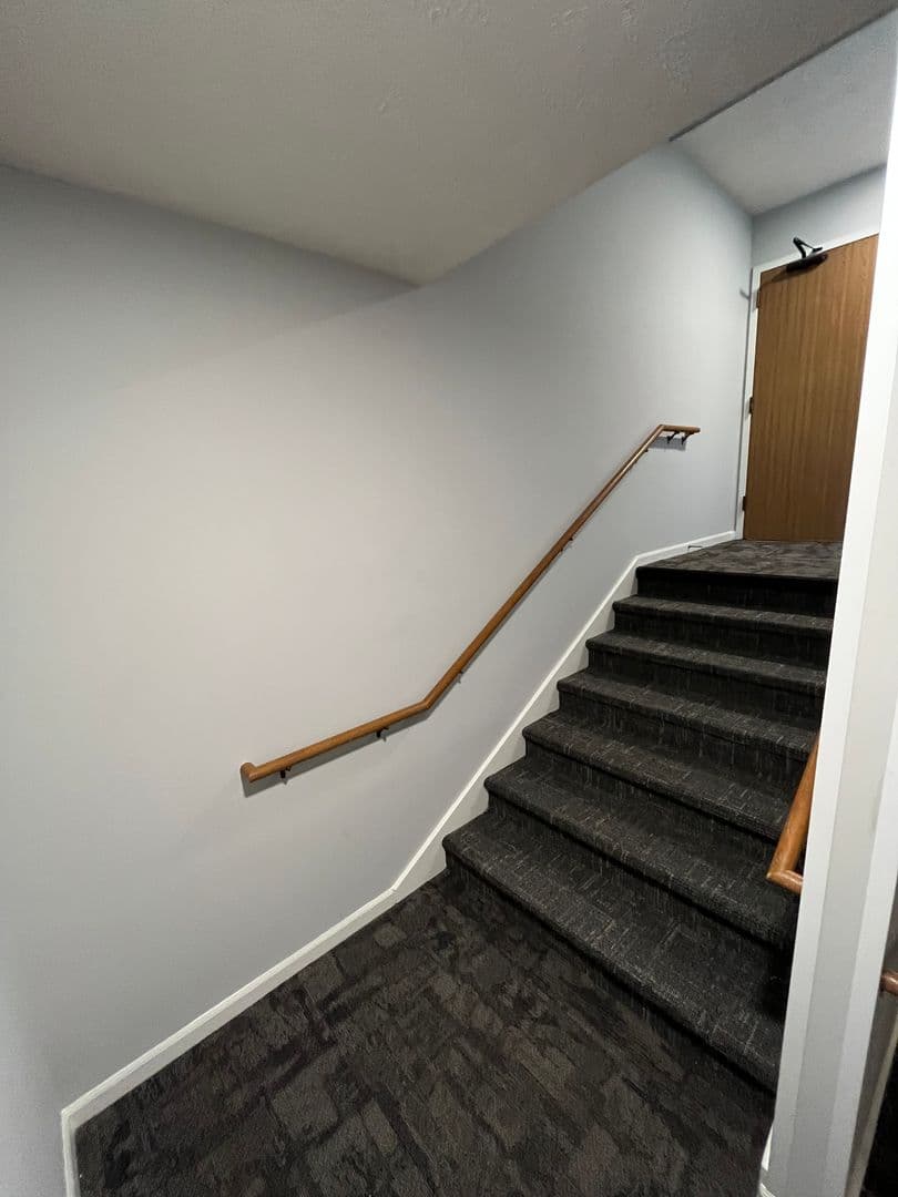 Omaha Apartment: 6601  S 108th Ct