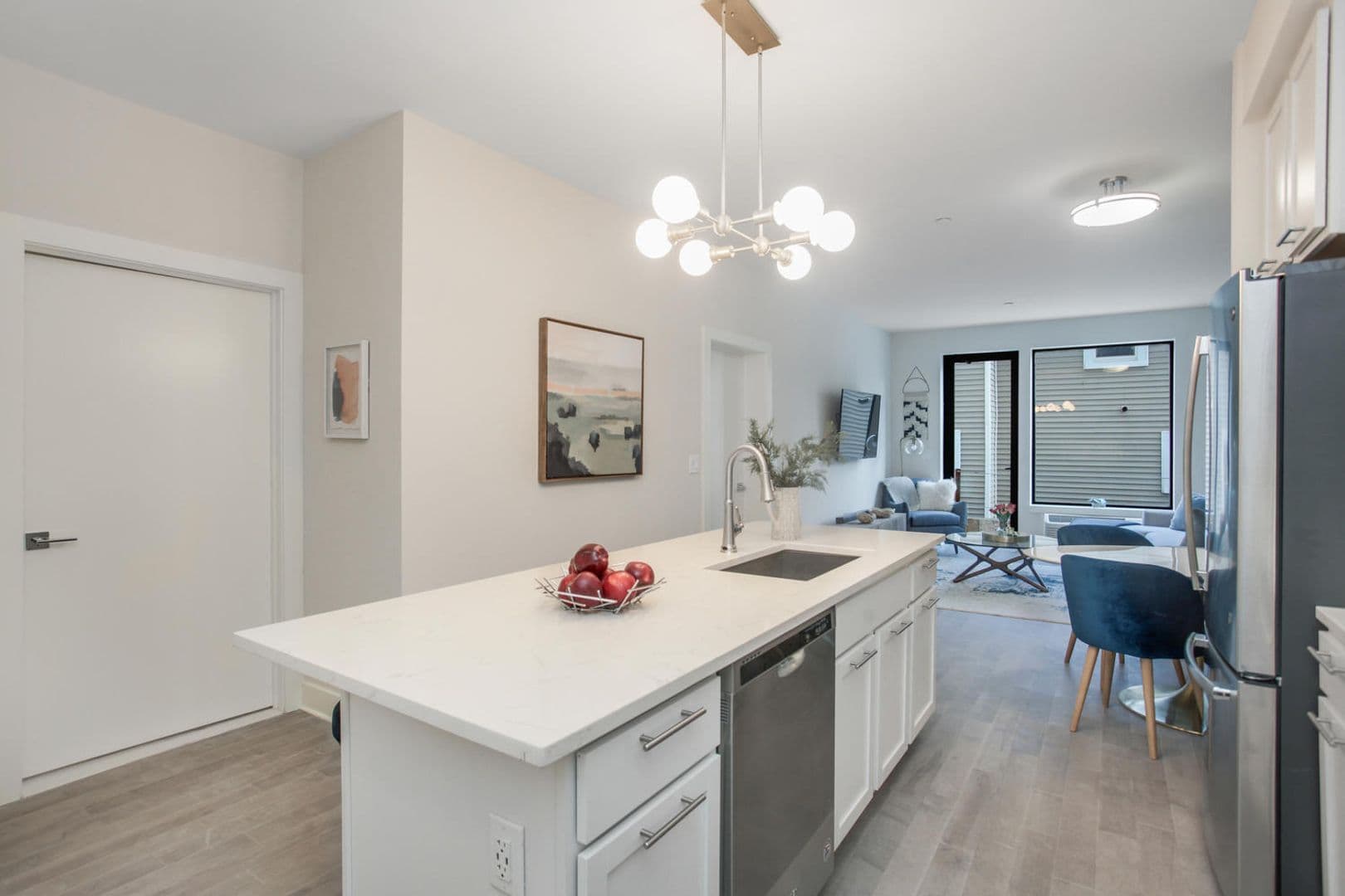 New Rochelle Apartment: 20 Burling Lane