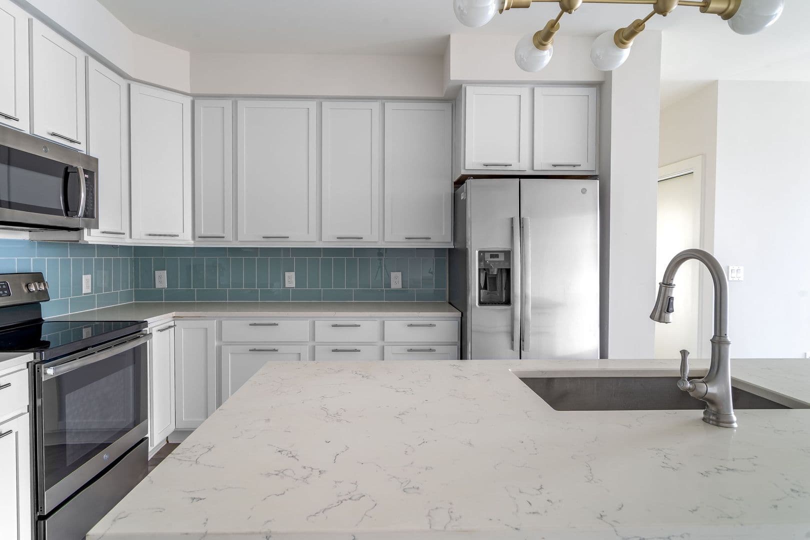 New Rochelle Apartment: 20 Burling Lane