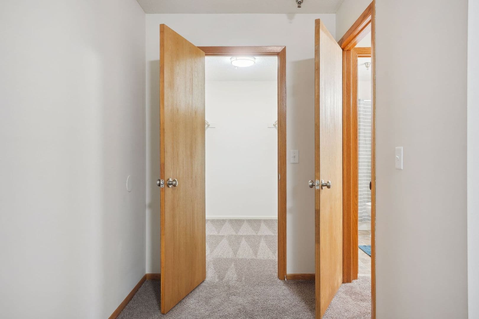 Coon Rapids Apartment: 10550-10590 Kumquat St